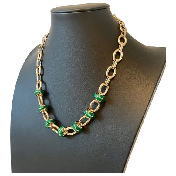 Lighthouse Designs Vintage Green & Gold Toned Chunky Statement Necklace - Picture 2 of 5